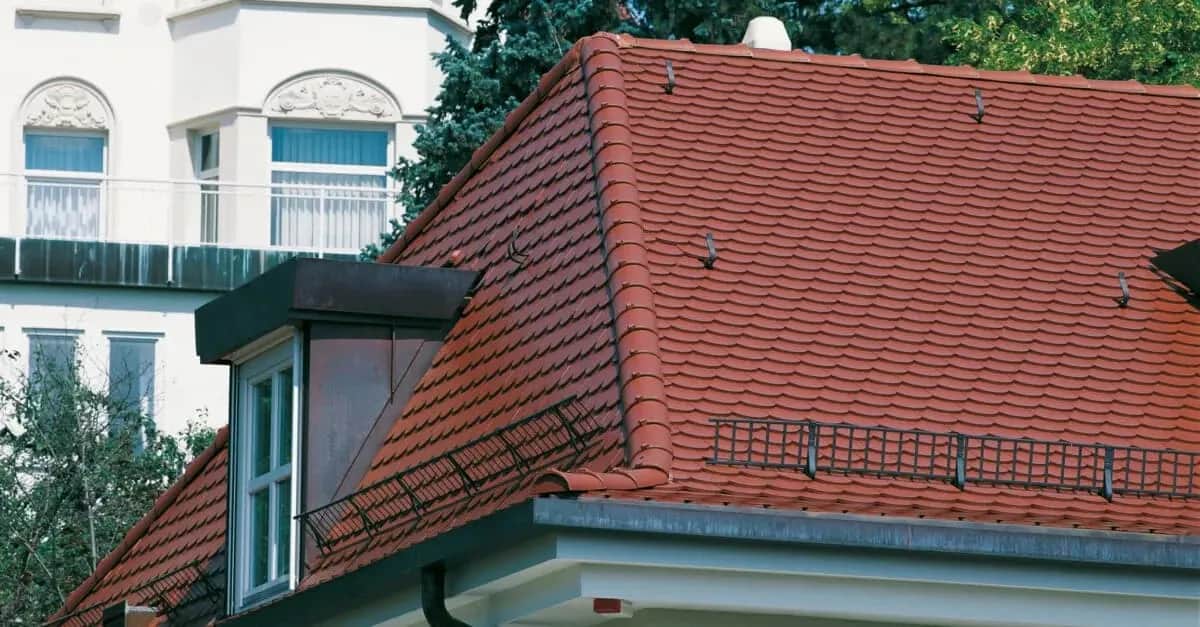 Jak zbudować dach: uniknij najczęstszych błędów w budowie dachu