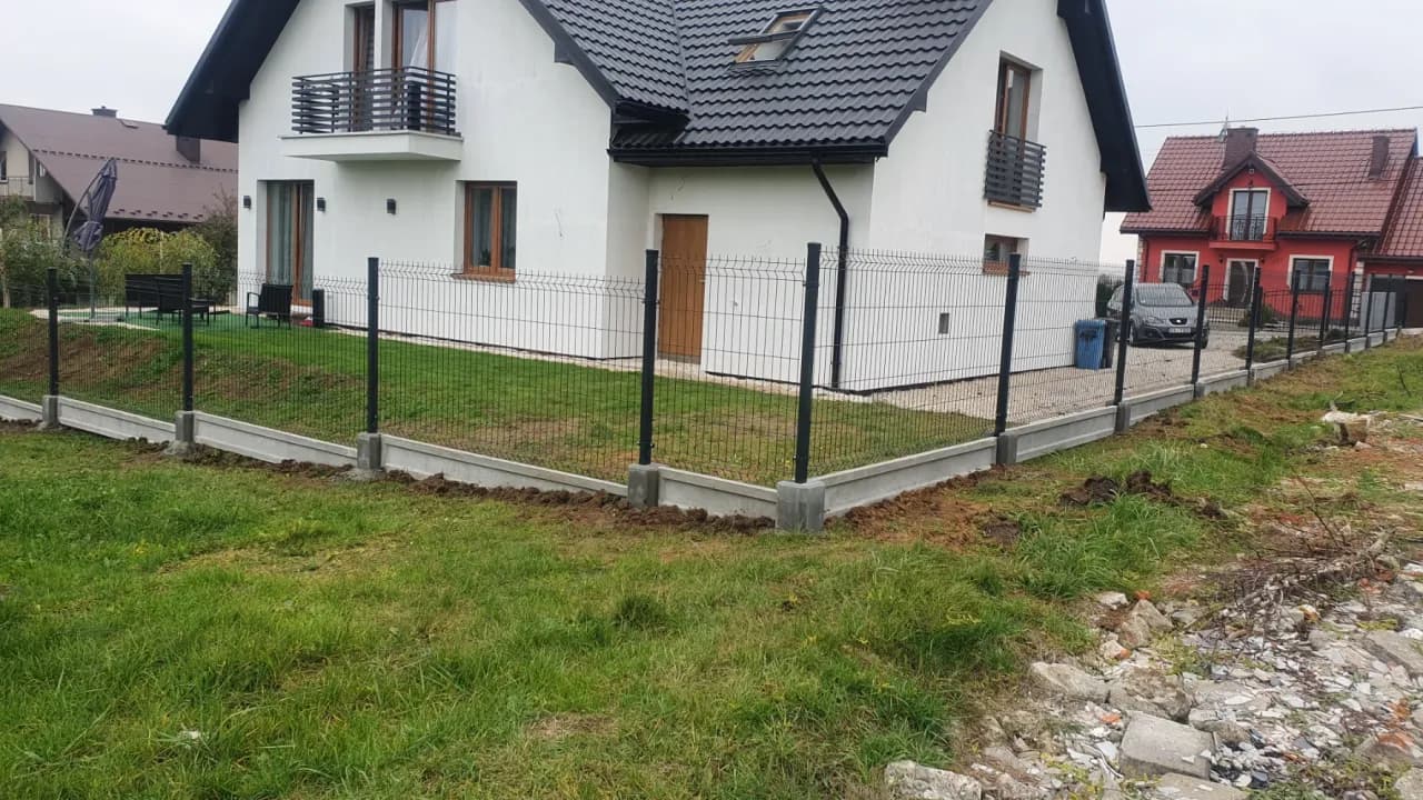 Jak zrobić ogrodzenie dla psa, aby zapewnić mu bezpieczeństwo i komfort