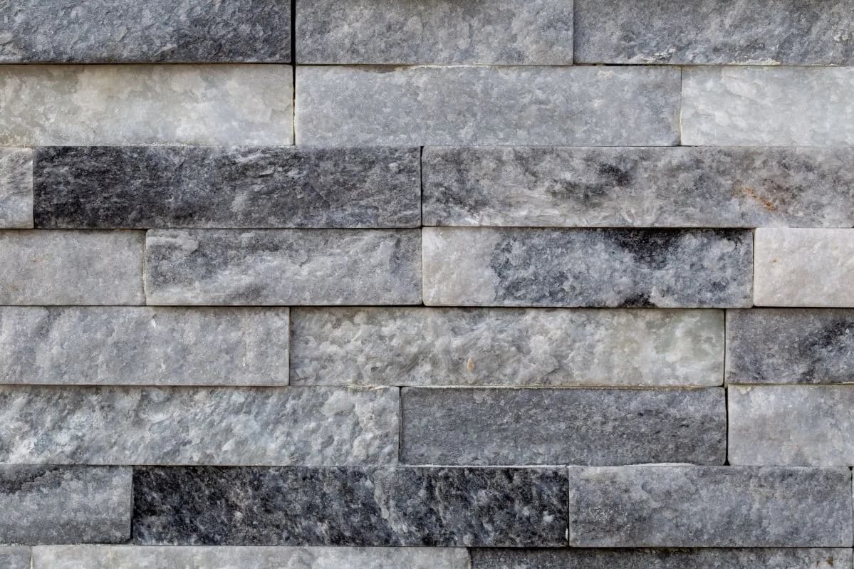 Konglomerat kwarcowy: co to jest i dlaczego warto go znać?