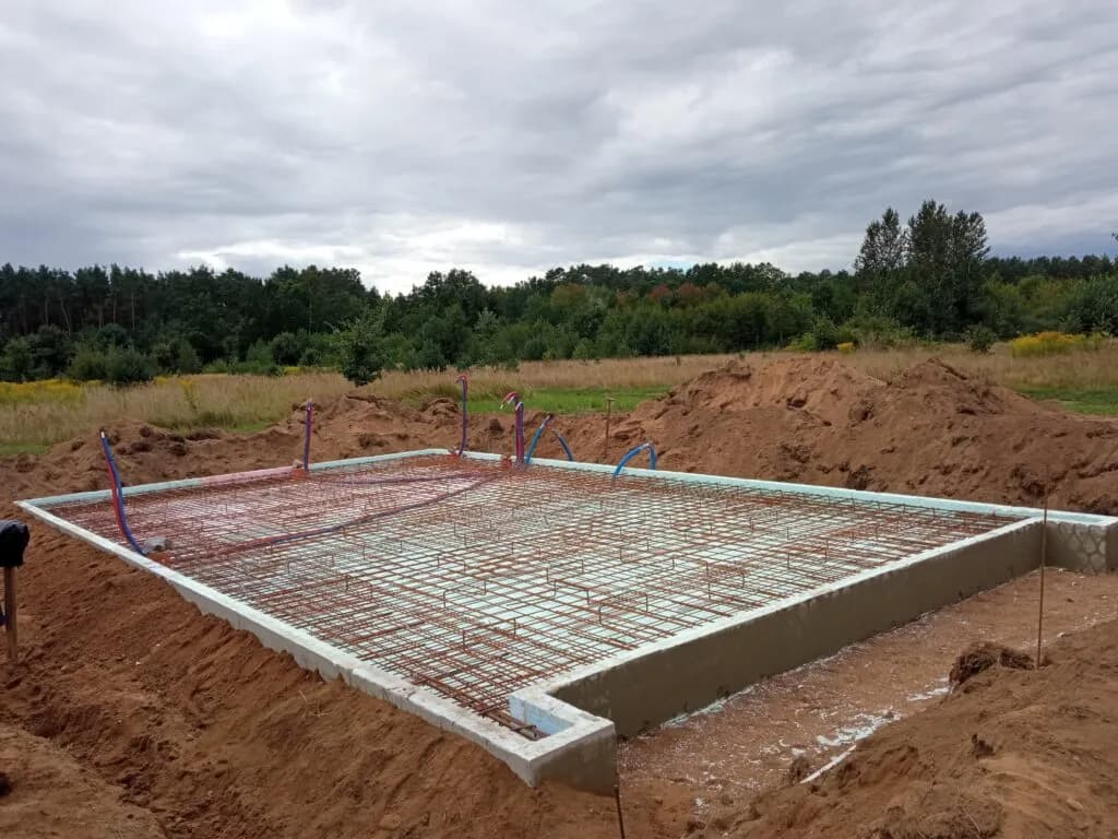 Jaki fundament pod dom szkieletowy 35m2 - uniknij kosztownych błędów