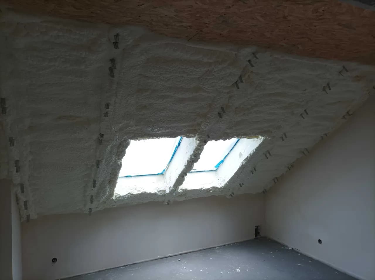 Co na izolacje poddasza? Najlepsze materiały i metody ocieplenia