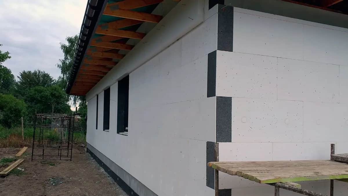 Jaki styropian na ocieplenie starego domu - wybierz najlepszy materiał